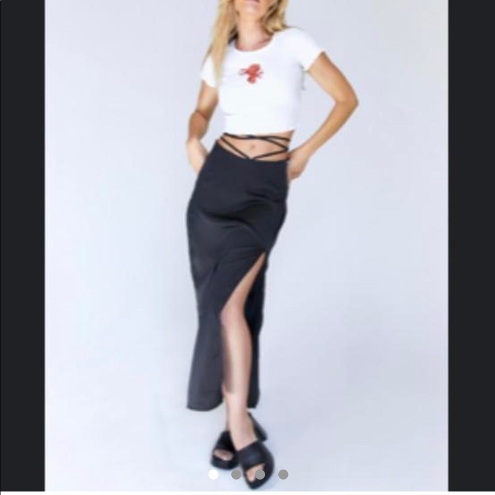 BNWT PRINCESS POLLY Midi Skirt 〰️